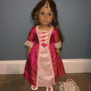 **RETIRED** elizabeth american girl doll